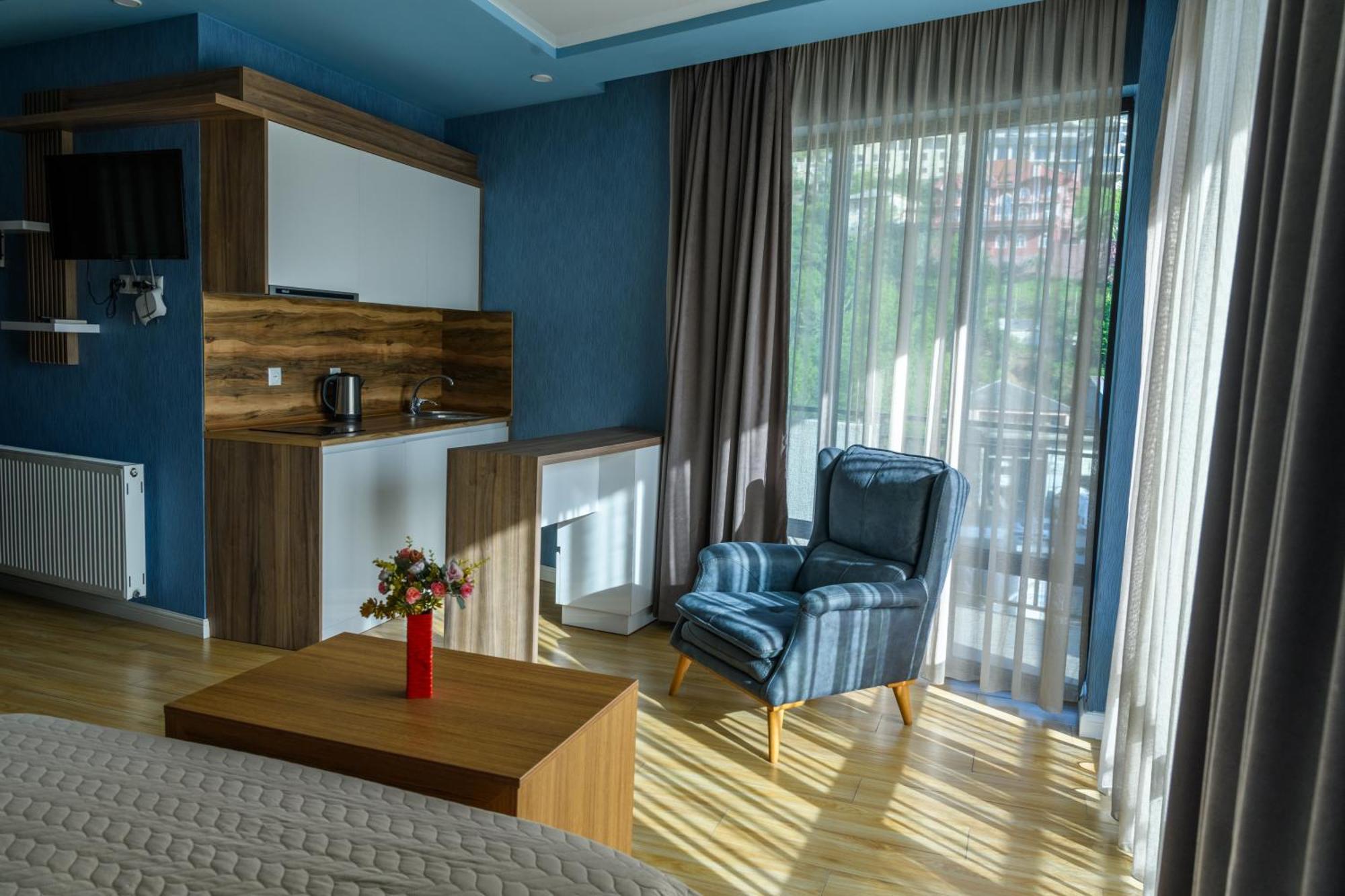 Hotel Sunny Batumi Exterior foto